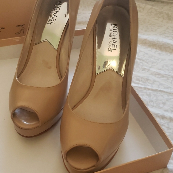 MICHAEL Michael Kors Shoes - Michael Kors York Platform